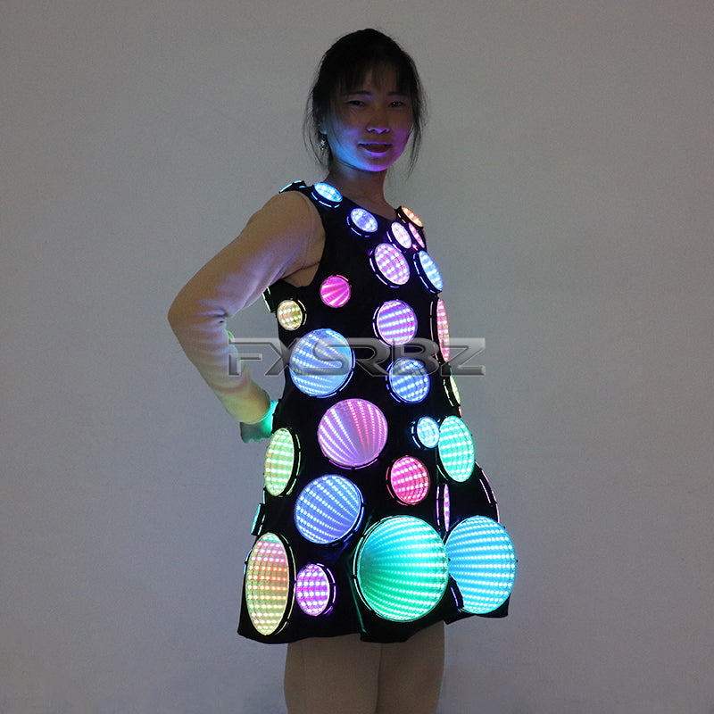 Full Color Pixel LED Costume Infinity Mirror Light Up Clothing Bar Party Dance Show Glowing Tunnel Lights Dress Skirt Suit